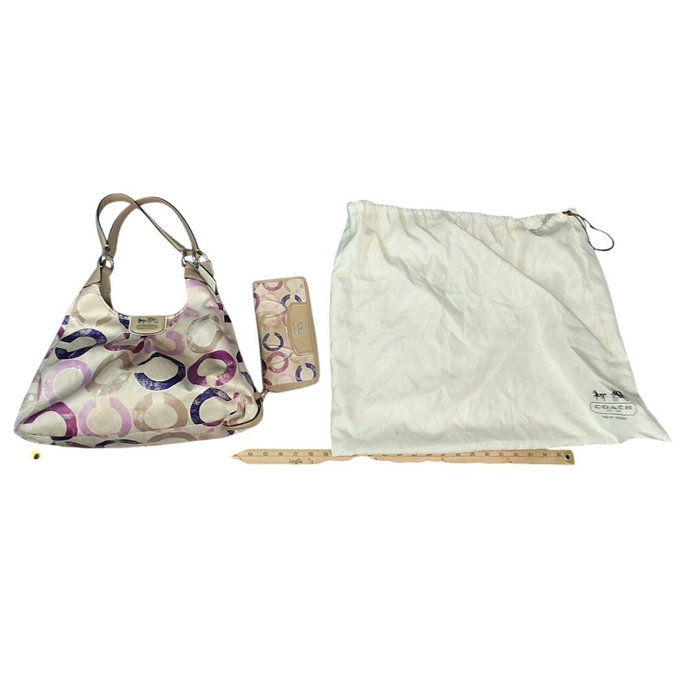Coach Madison Maggie Op Art Shoulder Bag 22289 + Matching Wallet Dust Bag - Picture 3 of 12